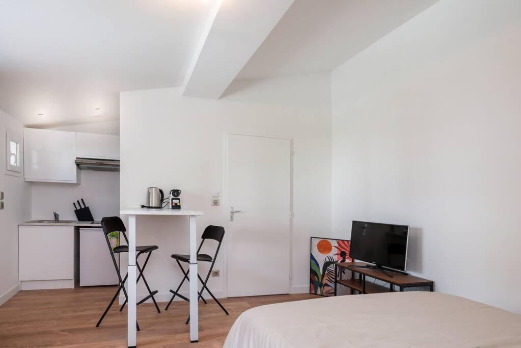 Apartamento Lumignons Lyonnais - Doua Villeurbanne Exterior foto