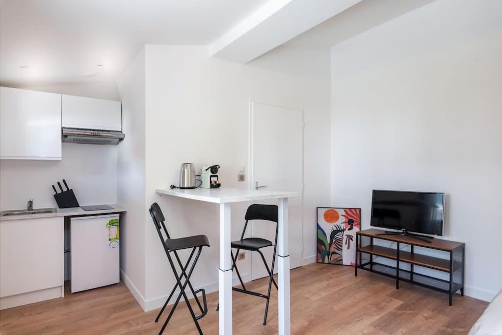 Apartamento Lumignons Lyonnais - Doua Villeurbanne Exterior foto